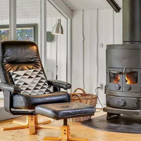 Holiday home Magnus - 250m To The Fjord By Interhome *